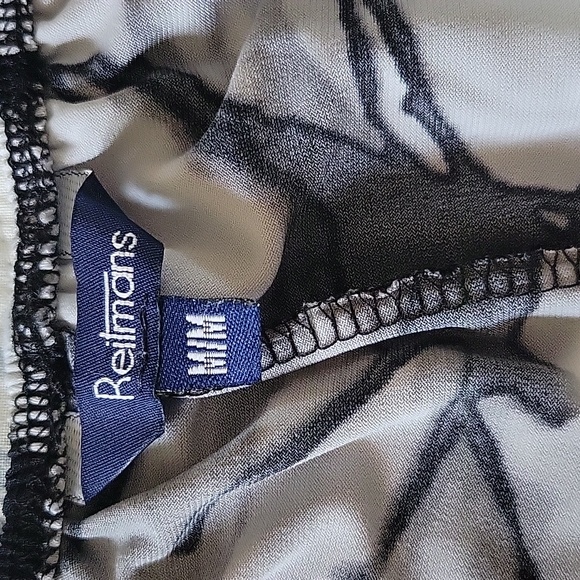 Womens blouse - Picture 4 of 4